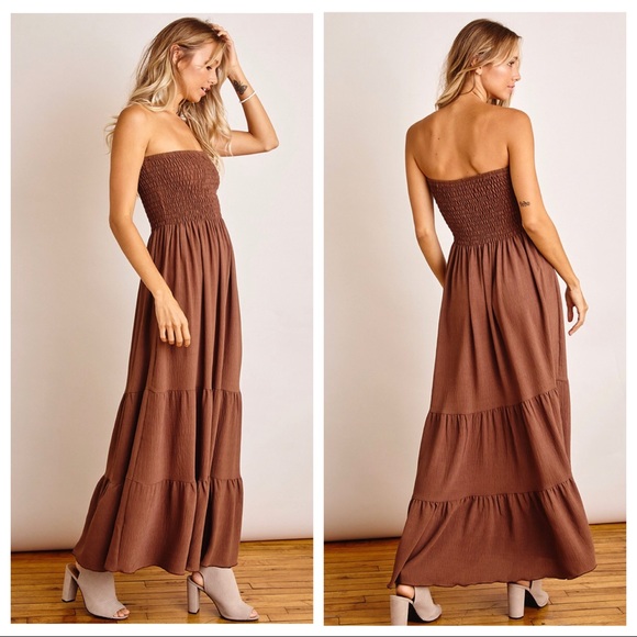 05 Must have Off -Shoulder Tiered Maxi dress - Picture 6 of 6
